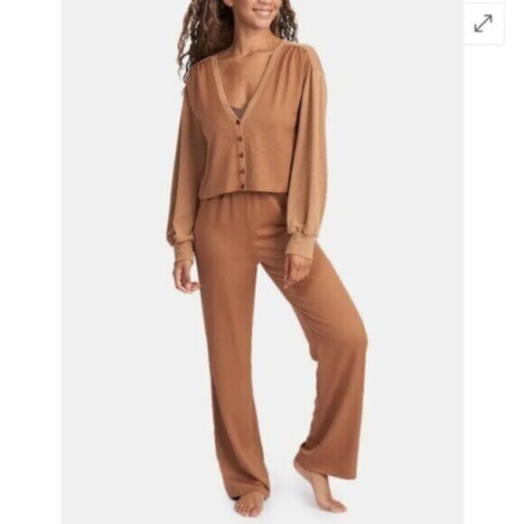 NWT Shabby Chic Suede Jasper Cardigan & Pant 2 Piece Set Size Medium - Picture 1 of 6